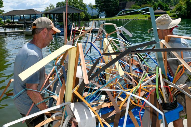 071625-fnp-news-vadwr-p01