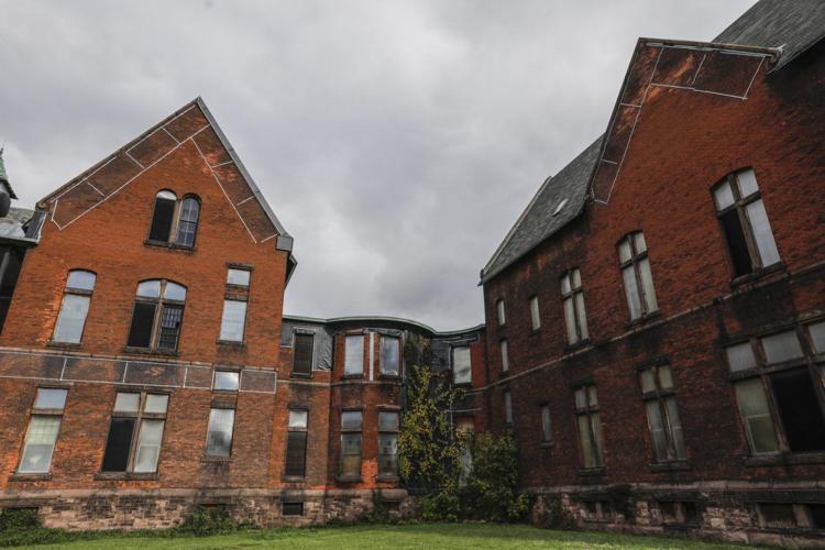 LOCAL RICHARDSON GEE