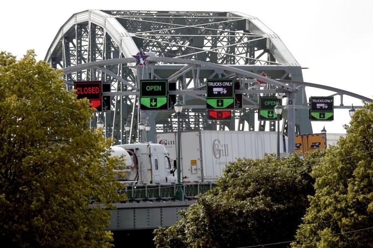Peace Bridge back up (copy)