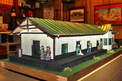 Lynchburg man builds model of Boones Mill train depot