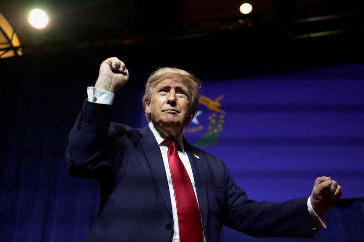 USA-TRUMP/DEMOCRATS