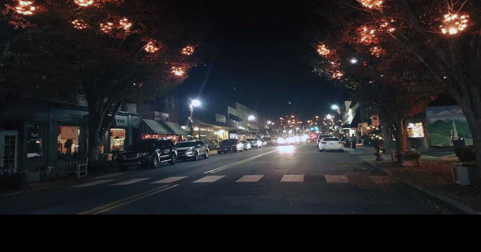 Night Before Christmas makes Waynesville glow Festivals + Events