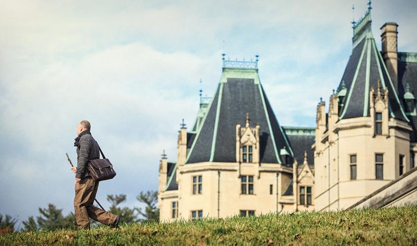 Celebrate winter with outdoor activities at Biltmore Calendar