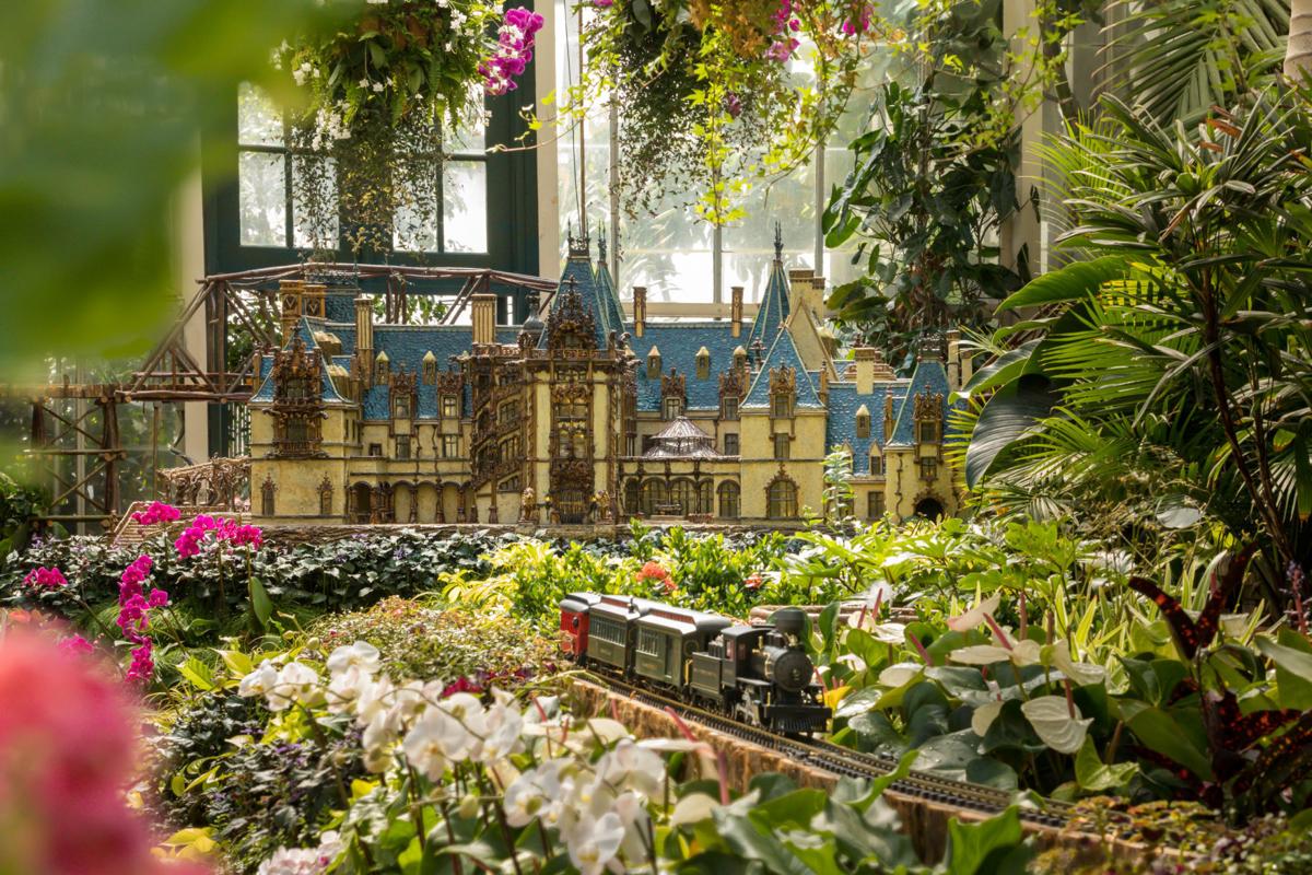 Celebrate Winter With Outdoor Activities At Biltmore Calendar Theguidewnc Com
