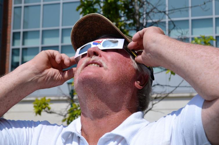 SUNY Geneseo Offers Eclipse Lessons In Local Schools University next-lunar-eclipse-hoolidig
