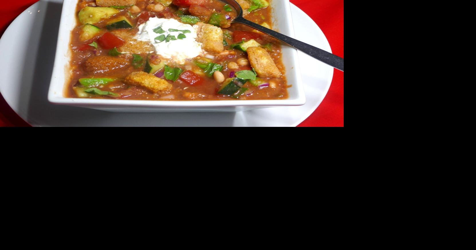 Quick Fix: Chunky gazpacho is a hearty, satisfying vegetarian dinner