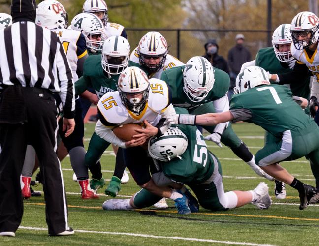 H.S. FOOTBALL OakfieldAlabama/Elba beats Avon pillar to post; Aggies seize top seed entering