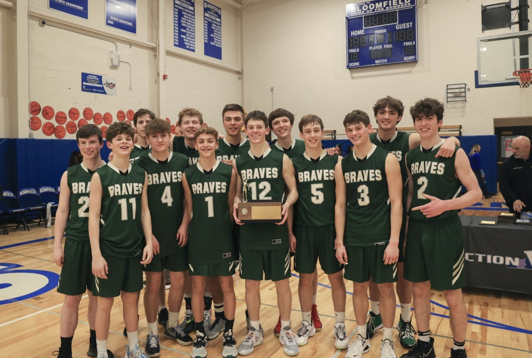 CLASS C1 FINALS: Avon boys basketball earns the sweet 3-peat