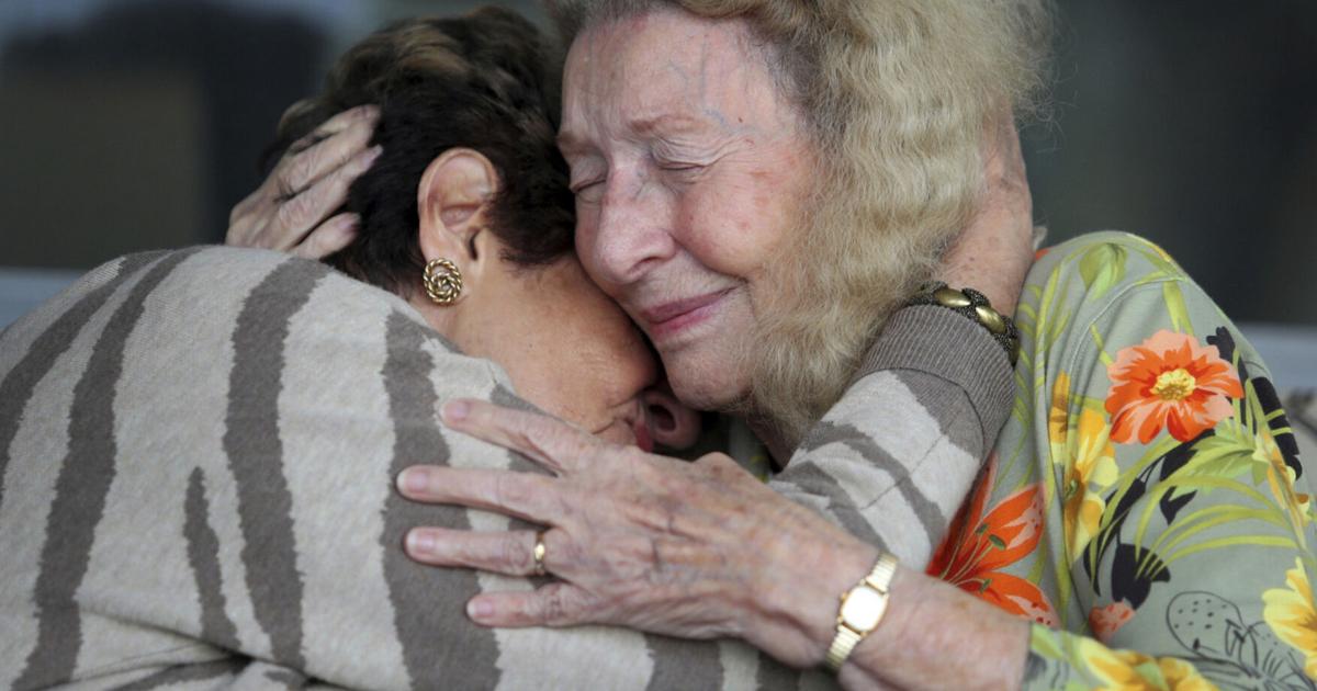 Classmates’ reunion: Elementary school friends reunite after not seeing each other for 73 years | Lifestyles Classmates’ reunion: Elementary school friends reunite after not seeing each other for 73 years | Lifestyles