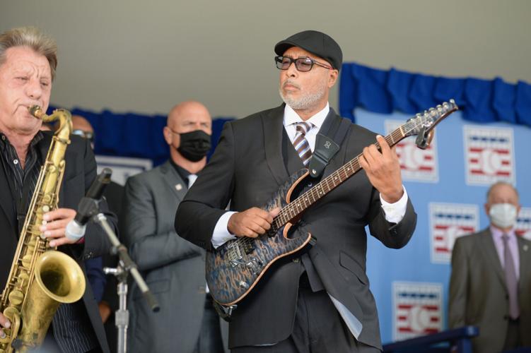 Jeter inducted into National Baseball Hall of Fame in front of sea of  Yankees fans, Sports