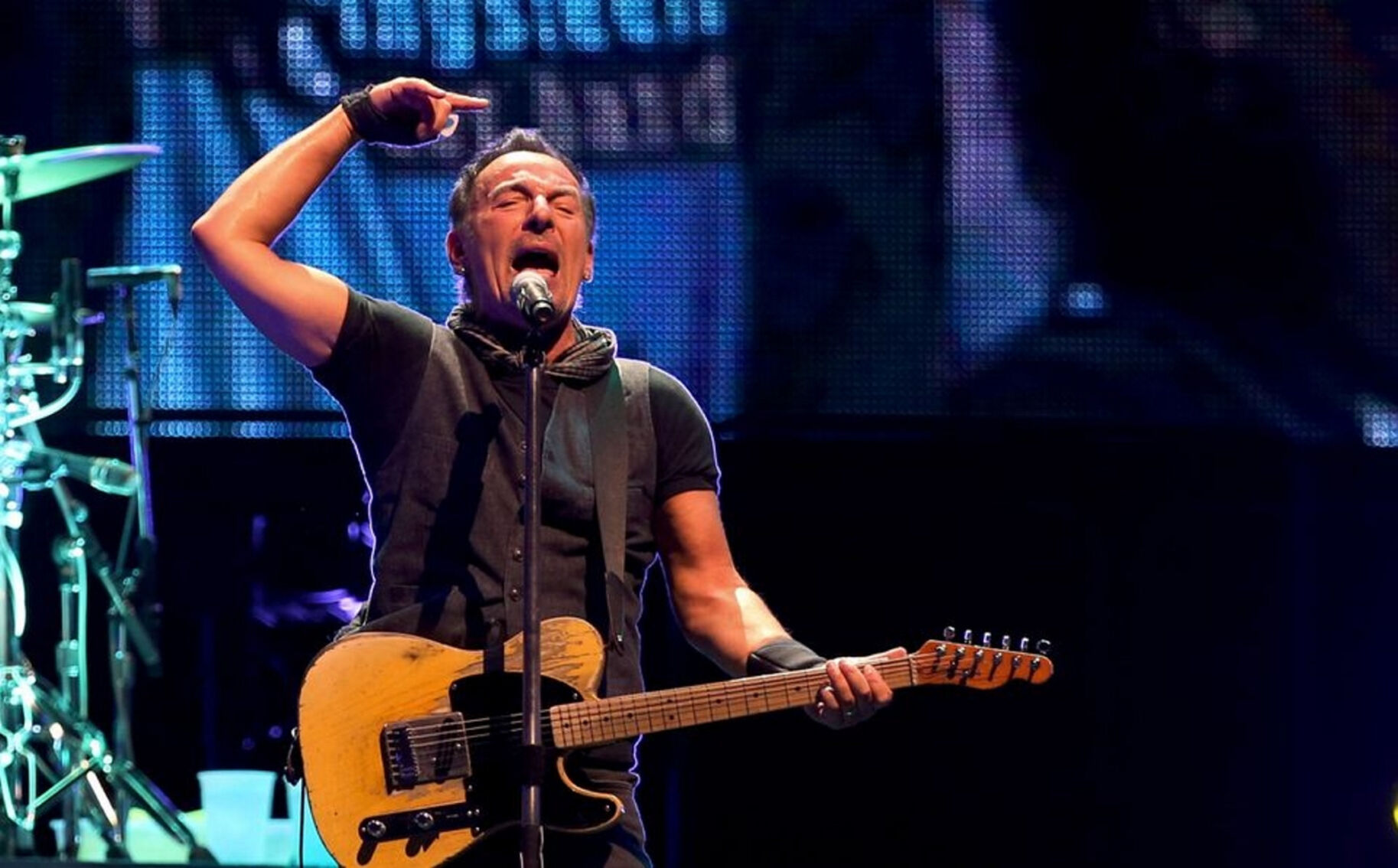 Glory Days: Bruce Springsteen bringing E Street Band to Buffalo in