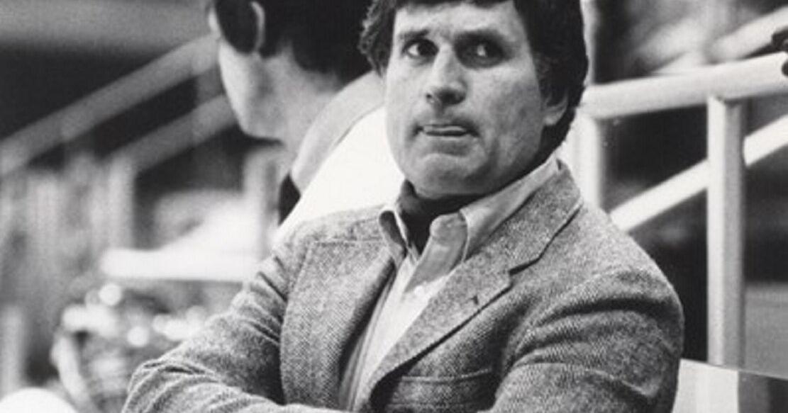 SUNY Geneseo Hockey To Honor Founding Coach With Ice Surface Dedication suny-geneseo-hockey-to-honor-founding-coach-with-ice-surface-dedication