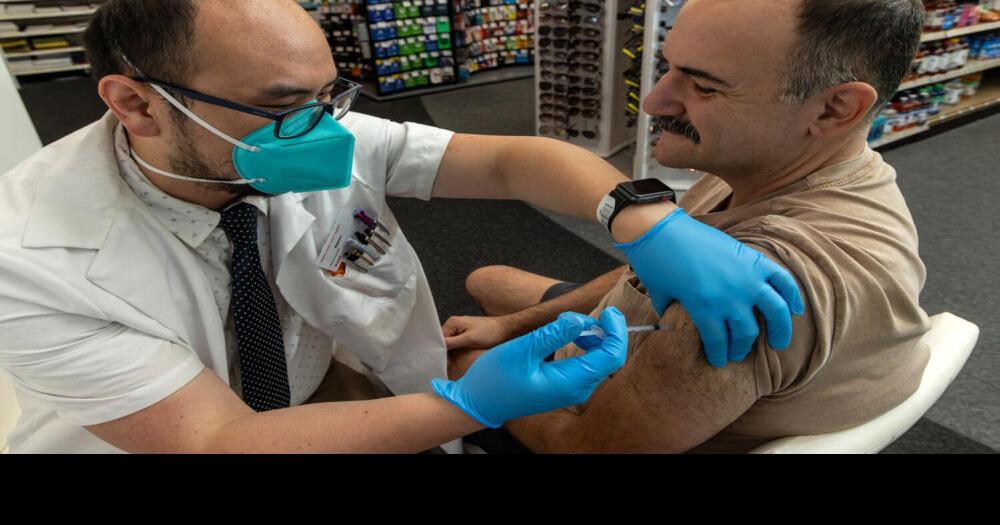 Virus season approaches: When should I get vaccinated for COVID-19? Flu? RSV?