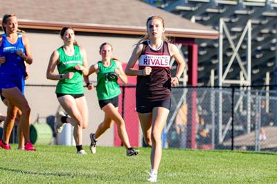 H.S. CROSS COUNTRY: C-M/Le Roy boys and girls with strong showing at