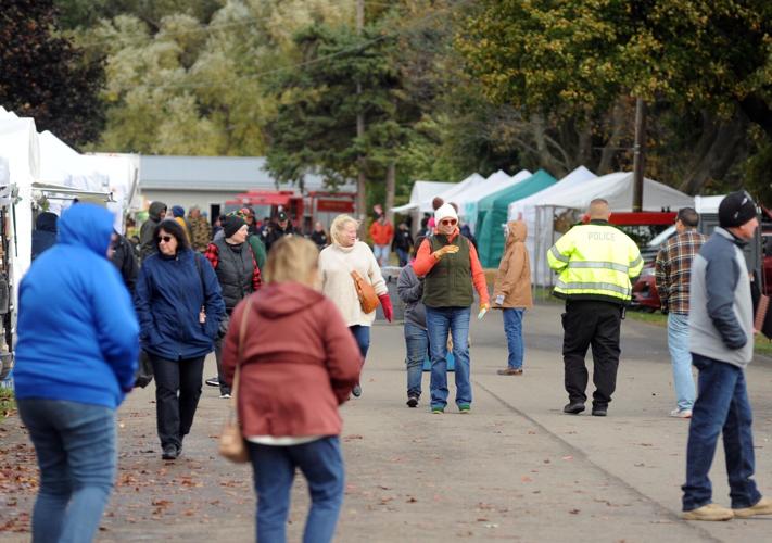 The Letchworth Arts and Crafts Show brings in thousands despite the