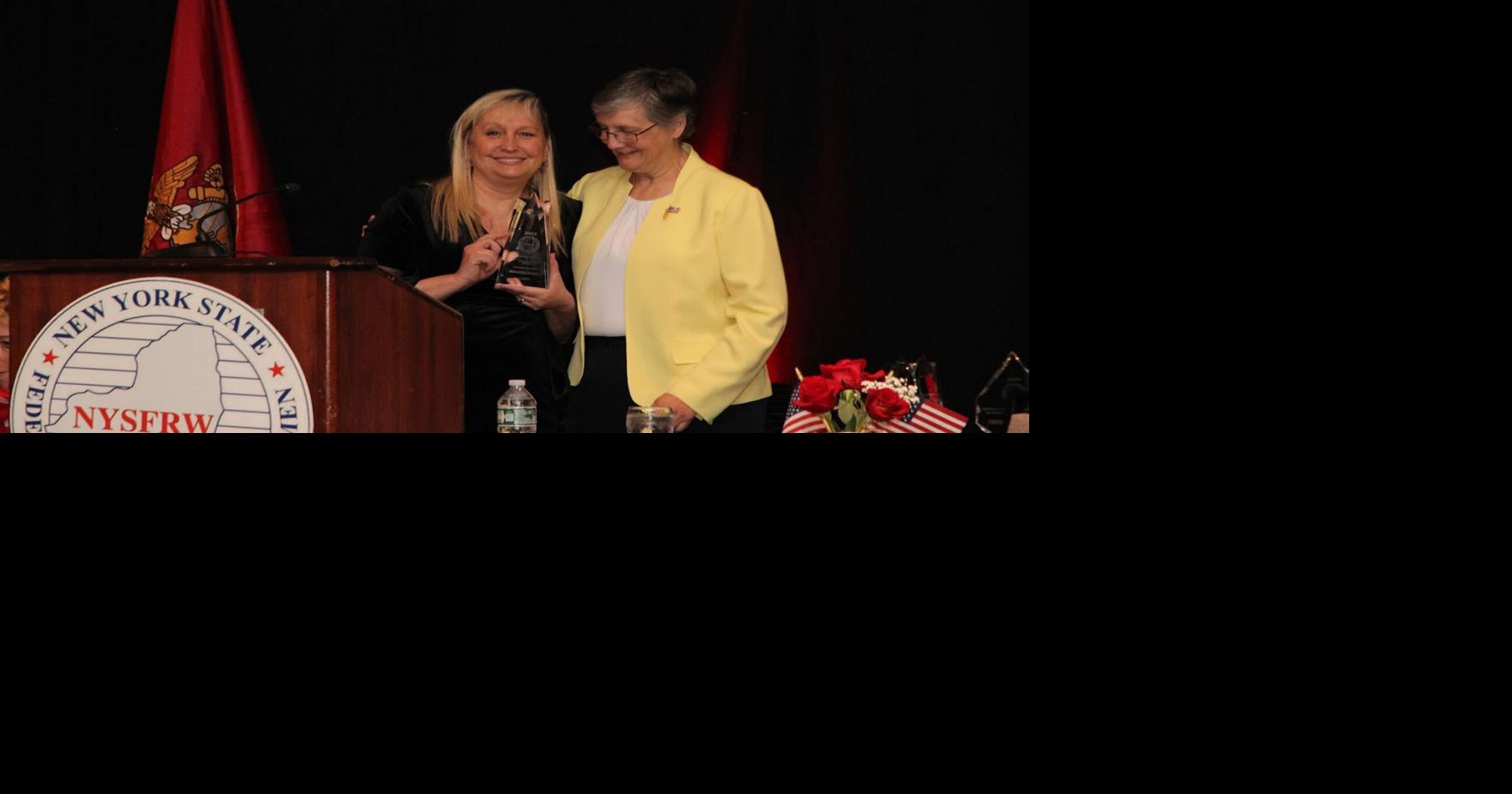 Byrnes receives leadership award | Local News | thelcn.com