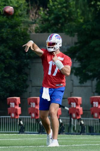 Bills QB Josh Allen to miss practice, listed day to day