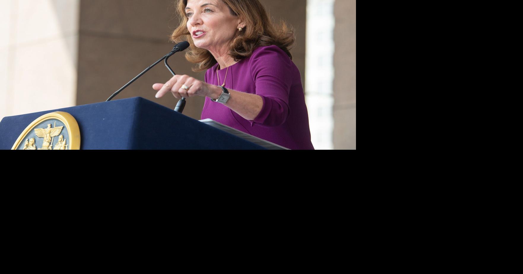 High school seniors will be getting a letter from N.Y. Gov. Hochul ...