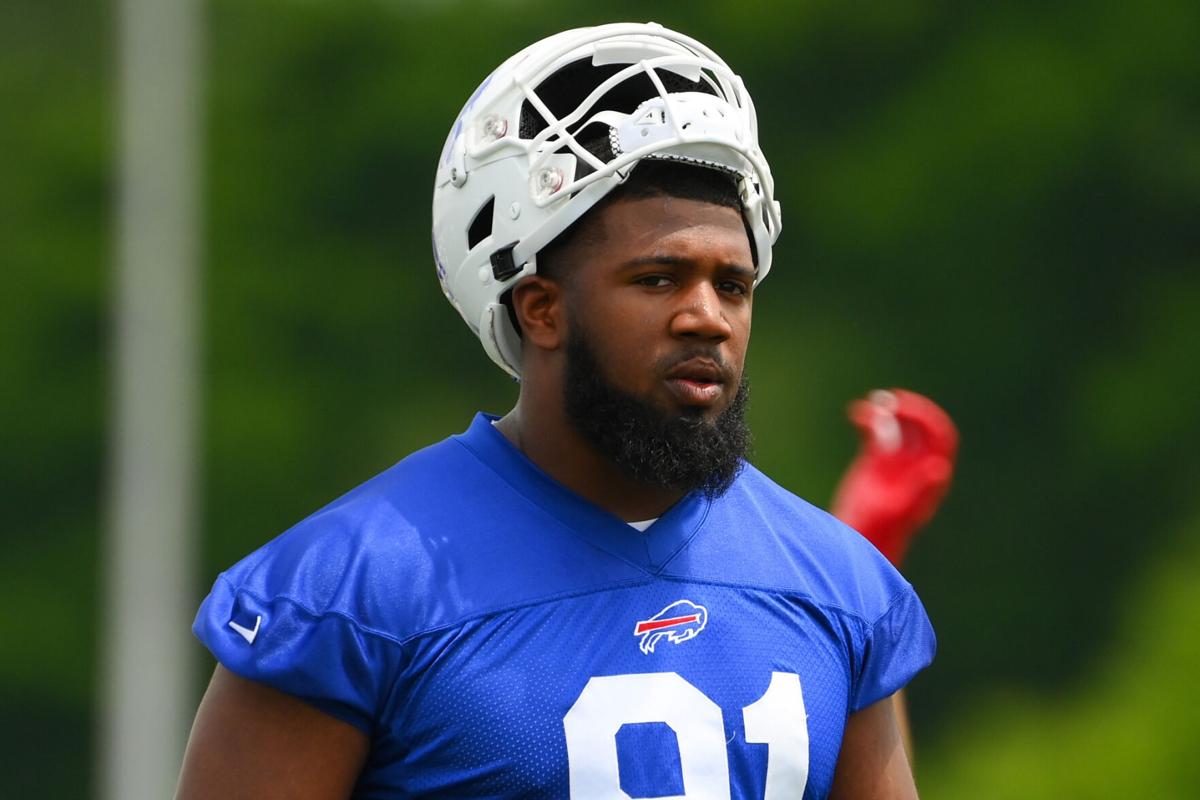 Bills defensive tackle Ed Oliver named AFC Defensive Player of the Week