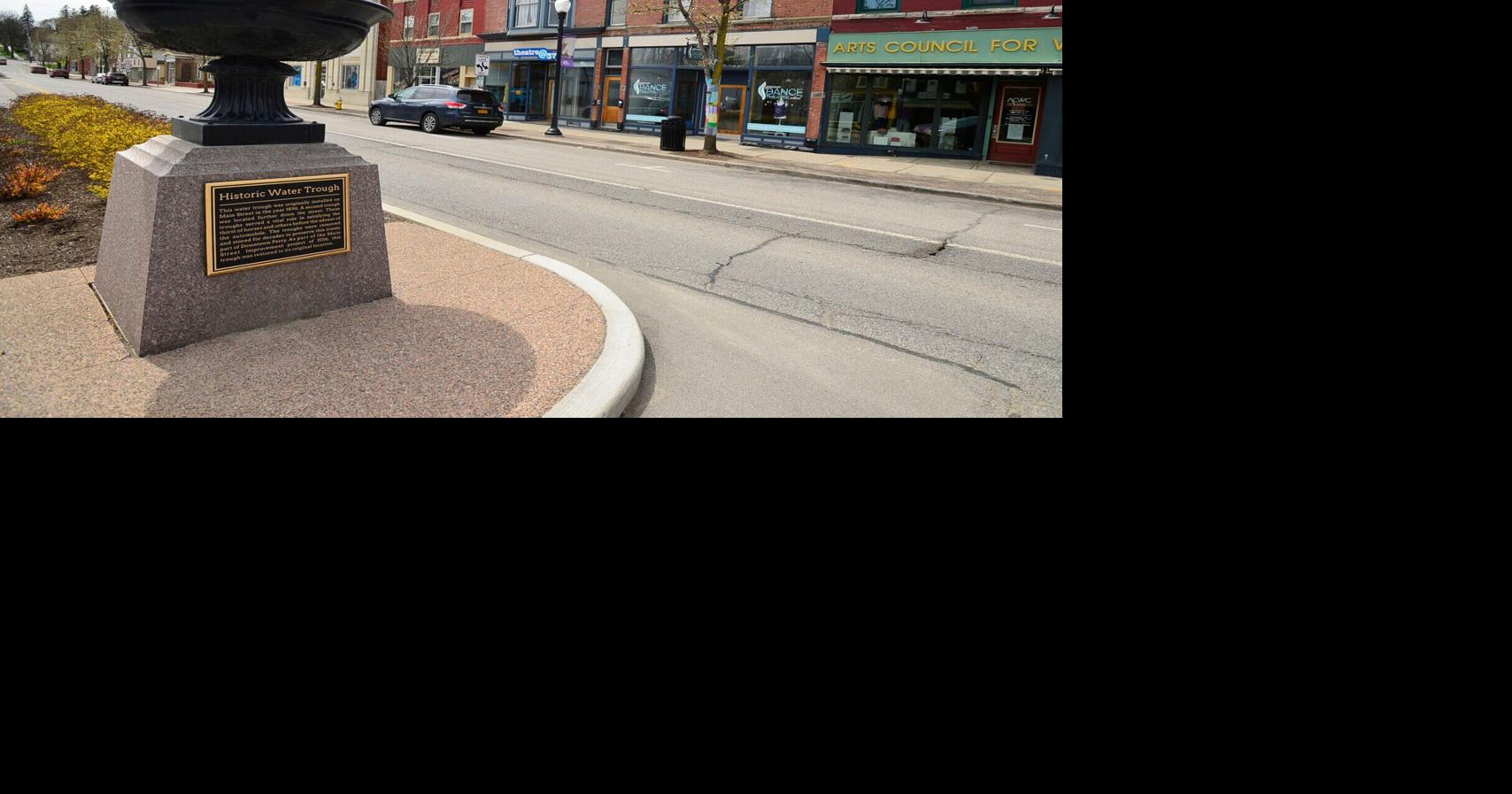 Downtown Perry giving a 'High Five' | Lifestyles | thelcn.com
