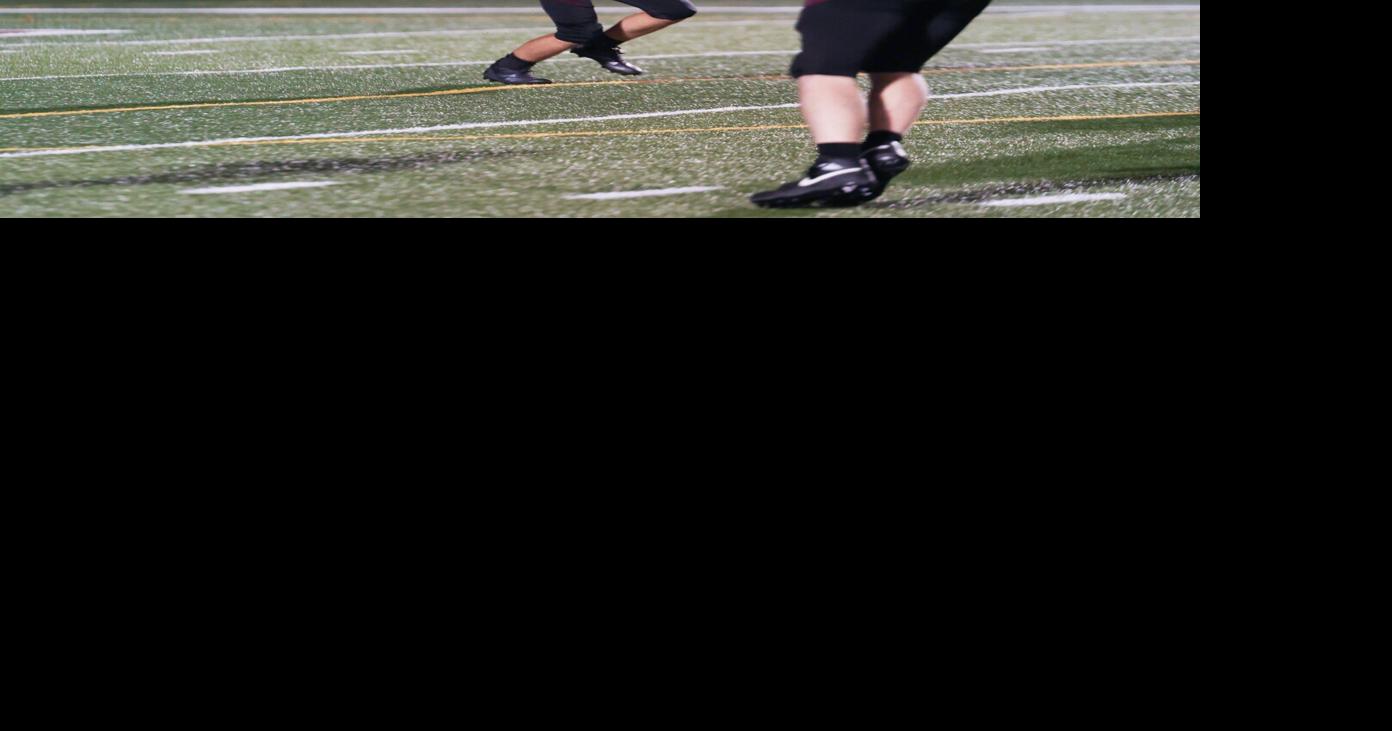 H.S. FOOTBALL: LR/C-M Rivals claim victory over Livonia to finish ...