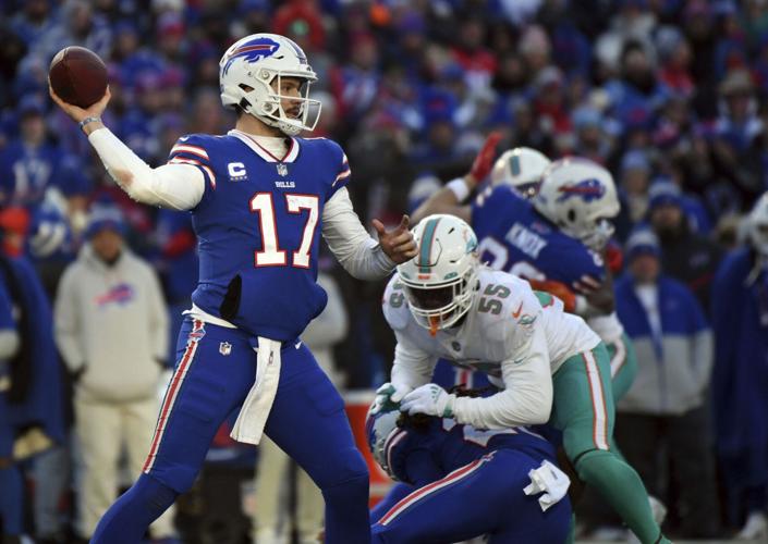 FIVE TAKEAWAYS: Bills' fast start fizzles, Buffalo outlasts Dolphins in WC  game; Bills win season series over Miami, Sports