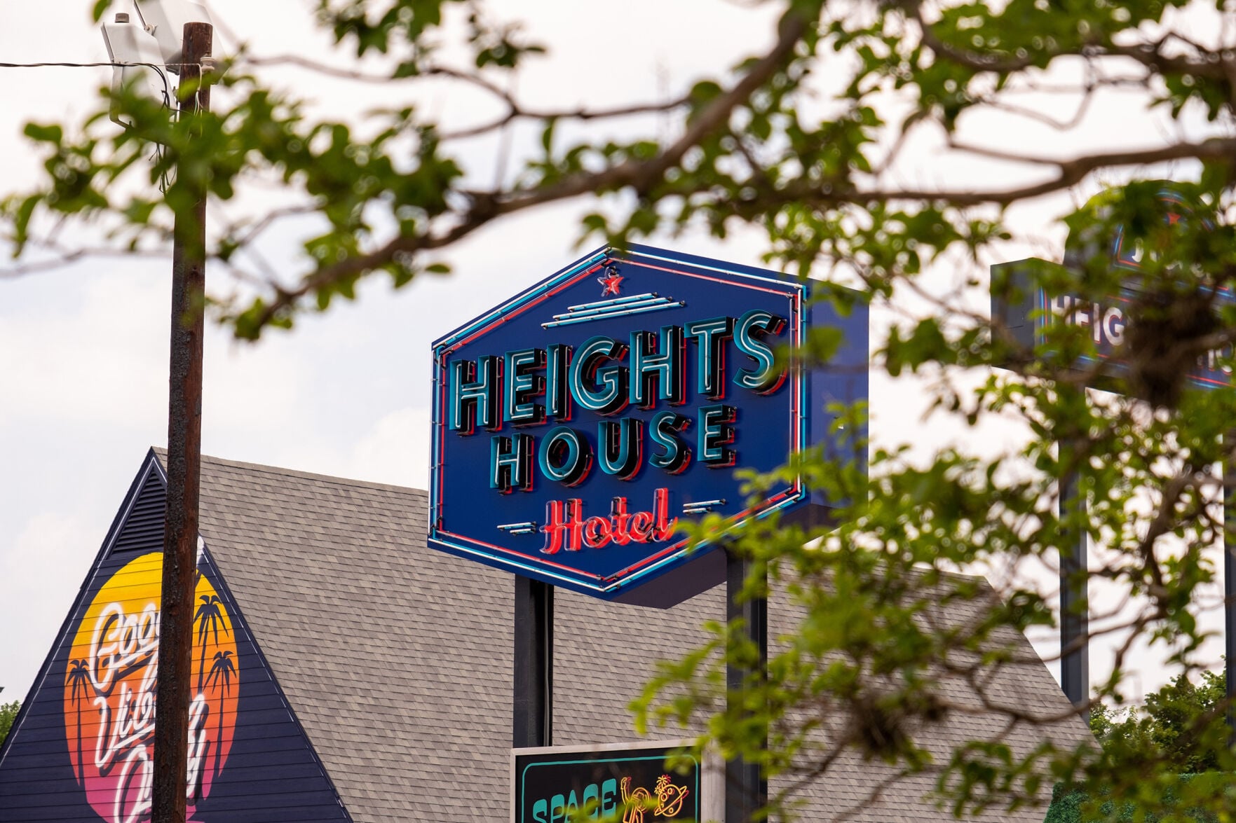 Real Estate Roundup: Heights House Hotel open after $3.5 million renovation - Vimarsana News