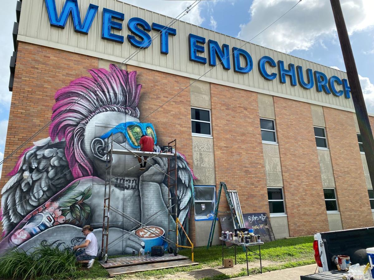 Eye Popping New Mural Brightens West End Church Community Theleadernews Com