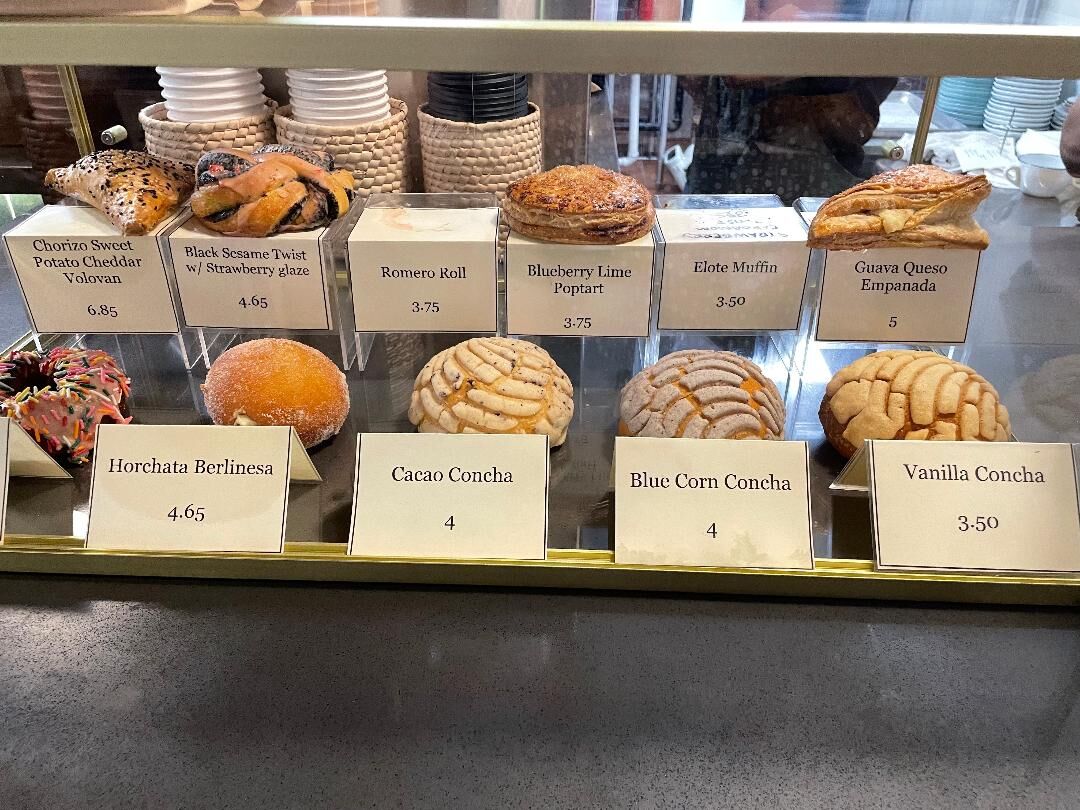 FOOD REVIEW: A-Maiz-ing Ema wows The Heights | Food Drink |  theleadernews.com