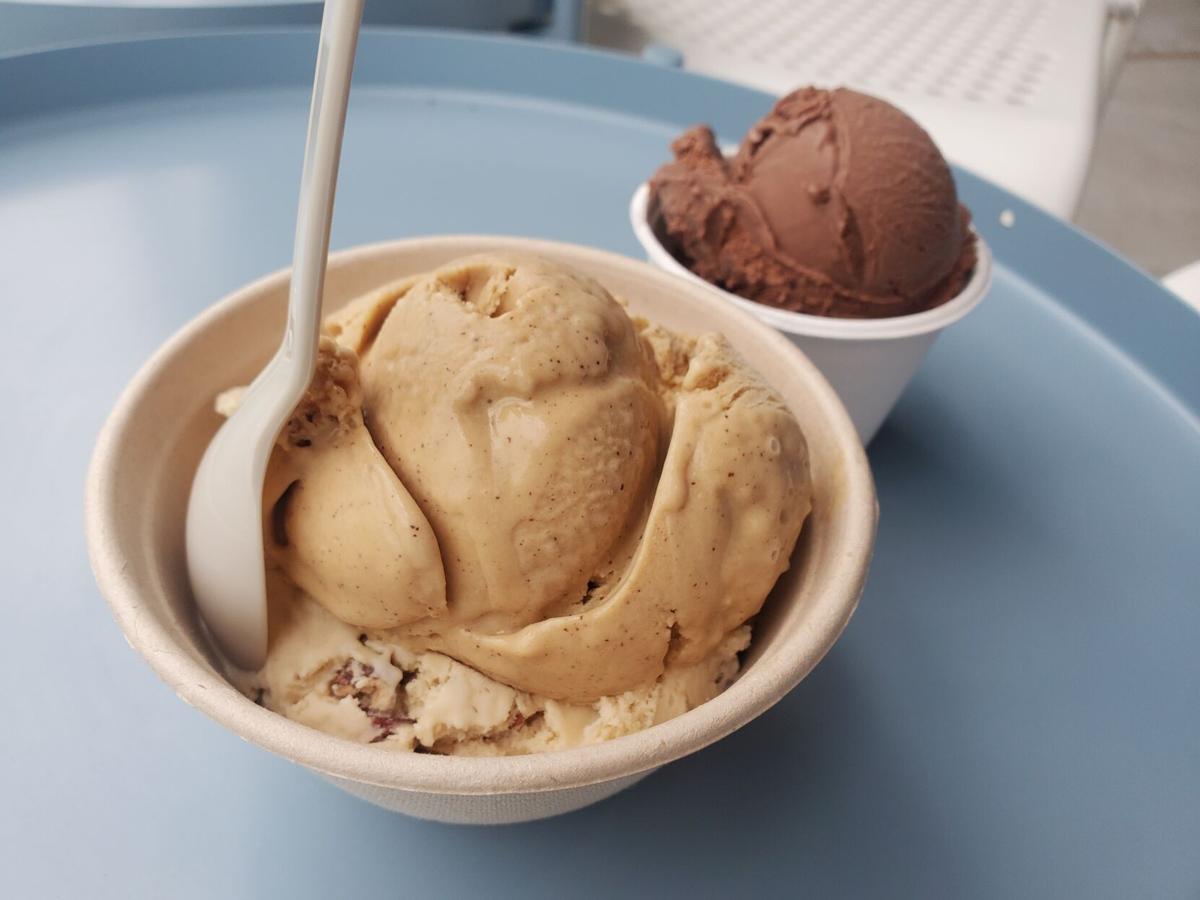 Review Fat Cat Mixes Up Purrfect Ice Cream Food Drink Theleadernews Com