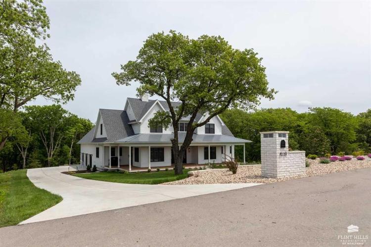 4119 Firethorn Point, Wamego, KS 66547 SingleFamily Houses