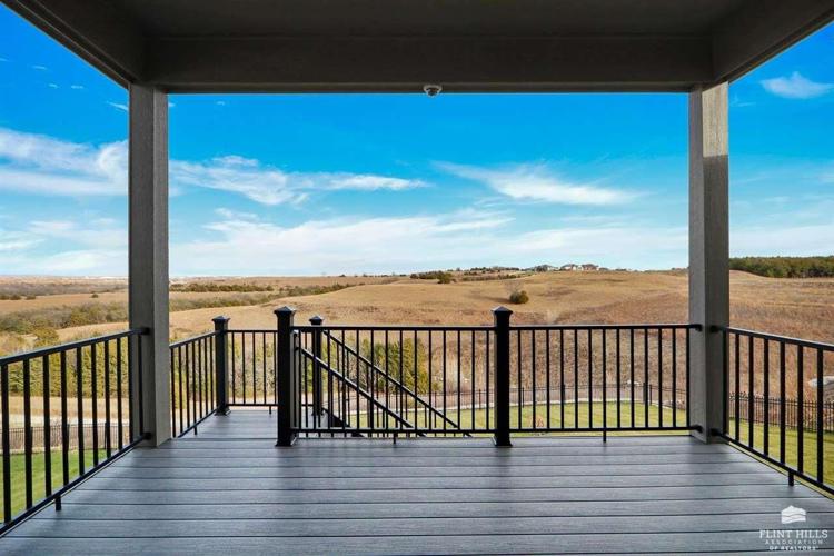 409 Ledgestone Ridge Court Manhattan KS 66503 Single Family Houses