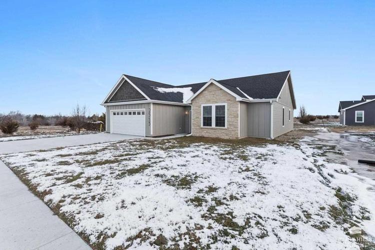2513 Wren Lane, Junction City, KS 66441 SingleFamily Houses