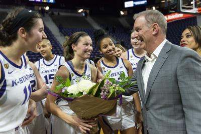 Wildcats Extend Women S Basketball Coach Jeff Mittie K State