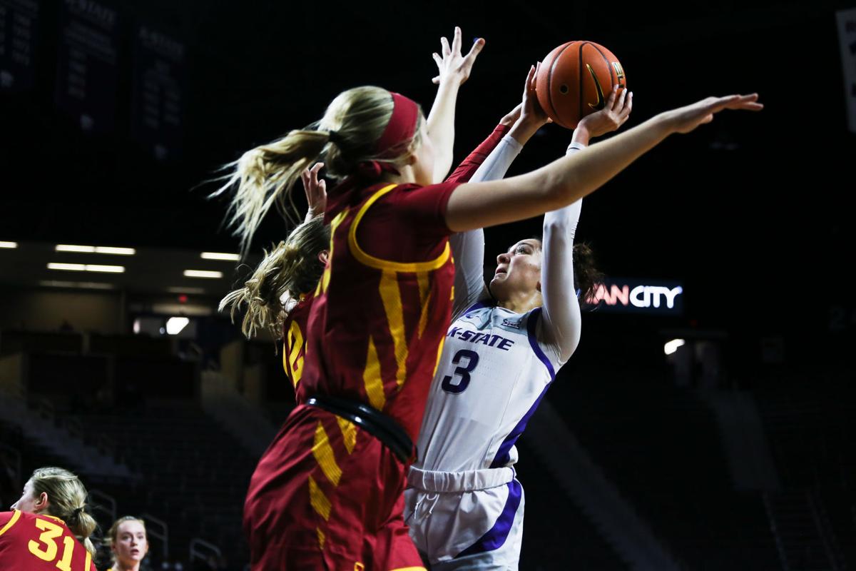 011122_mer_spt_ksuiowastateWBB-18.jpg