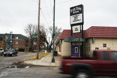 Dirty Dawg Saloon Ordered To Close Immediately Reopens News Themercury Com