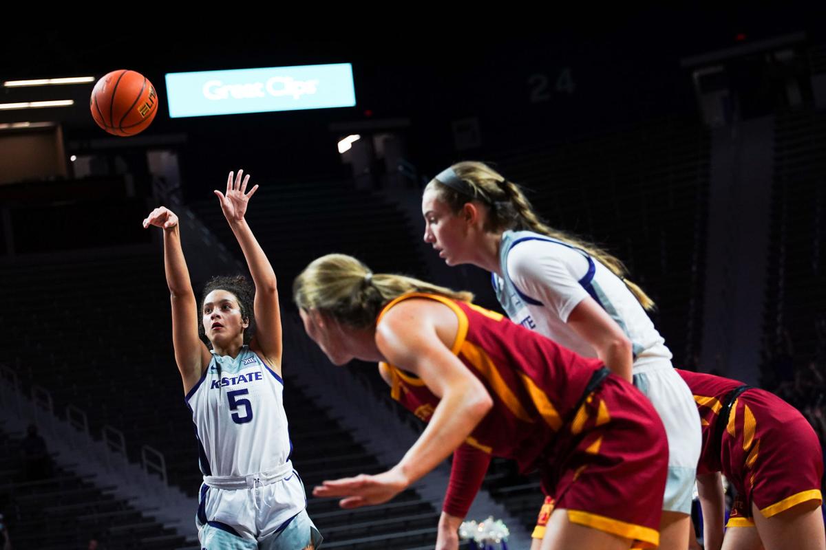 011122_mer_spt_ksuiowastateWBB-13.jpg