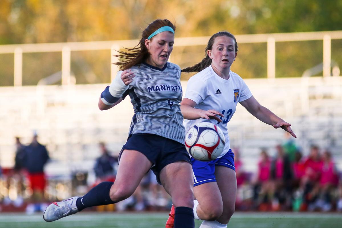 050421_mer_spt_mhswichitanwsoccer-18.jpg