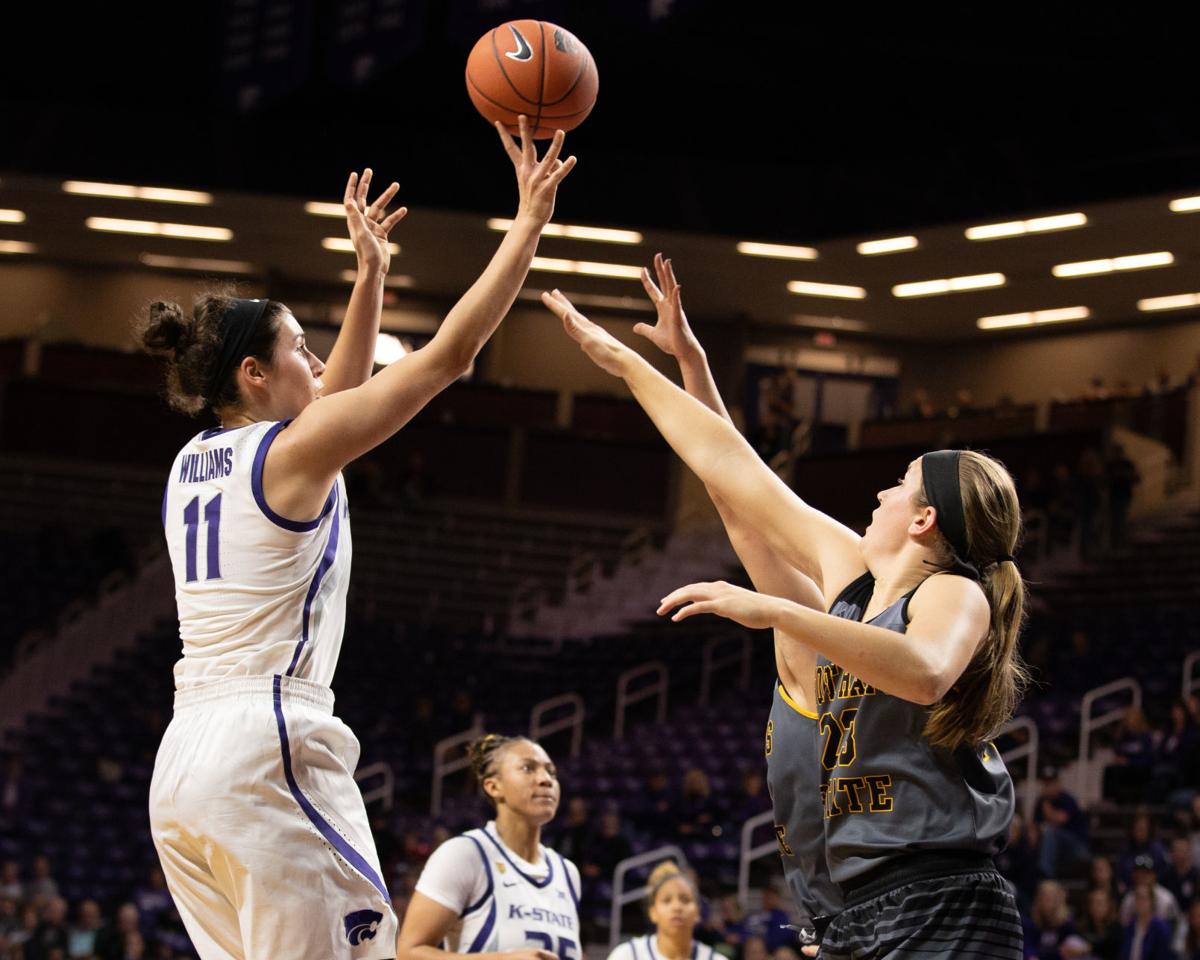 Behind Williams Go Ahead Layup K State Women S Basketball Downs