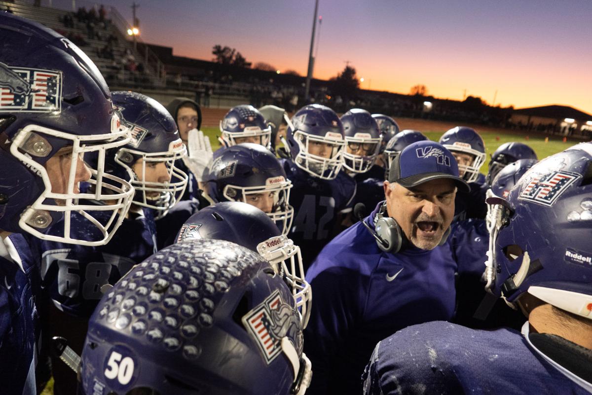 Centralia Tops Valley Heights 38 20 For League District Titles