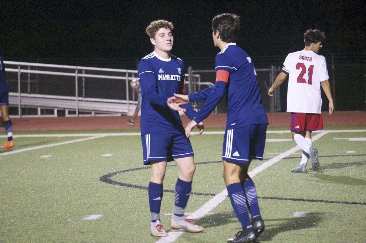 Mhs Soccer Wins Regular Season Finale Against Shawnee Heights 6 5 Sports Themercury Com