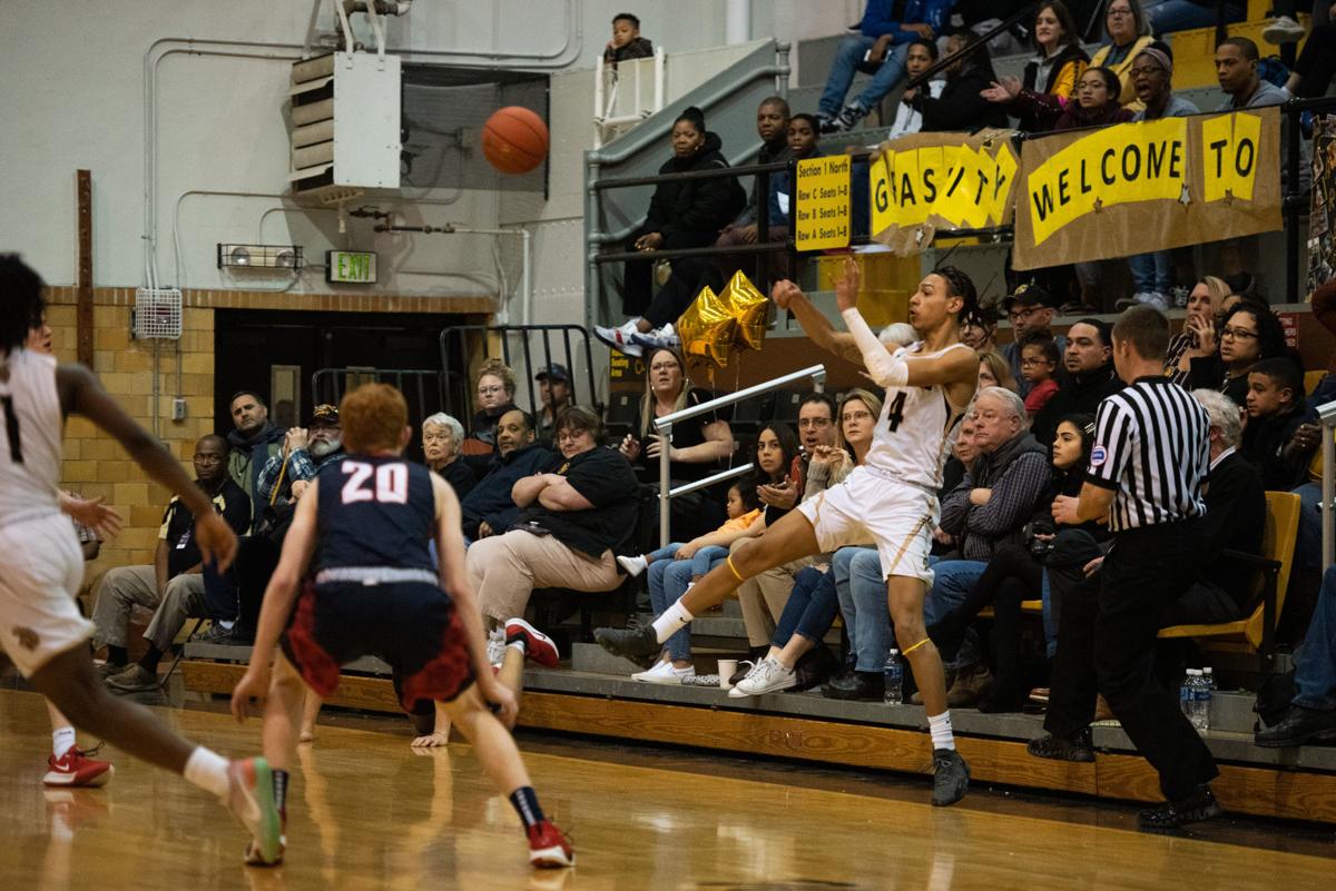 Poor Shooting Dooms Manhattan Boys Basketball In Comeback Attempt