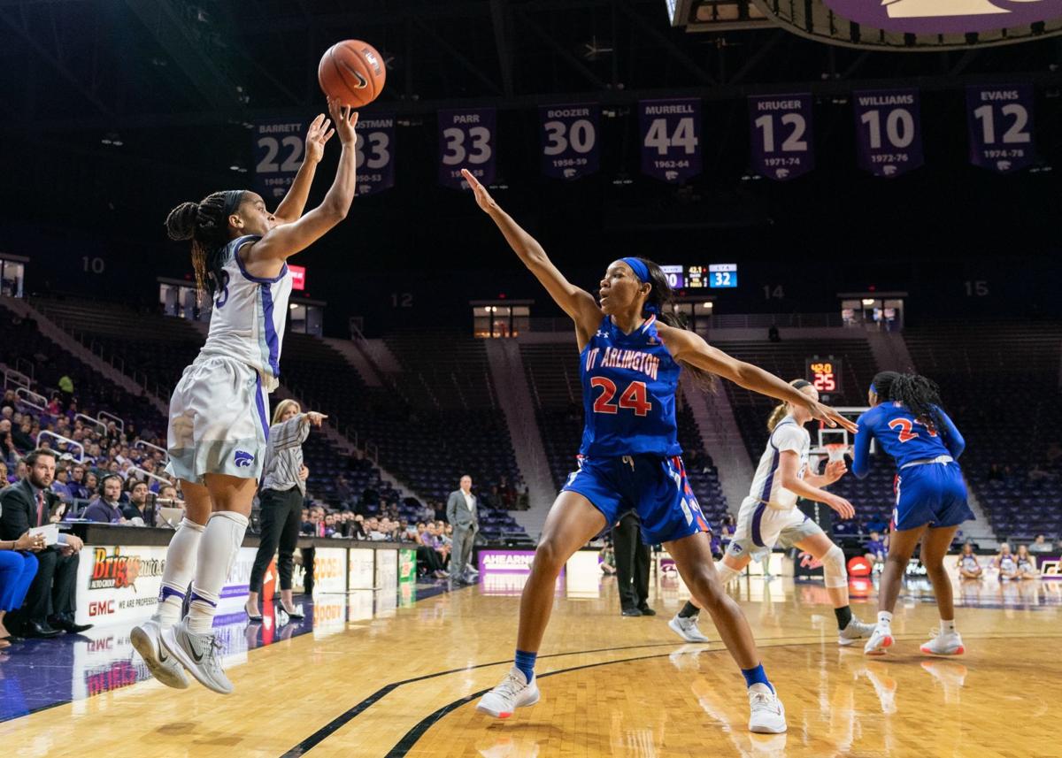 Mistakes Pile Up For K State In 57 53 Loss To Ut Arlington K