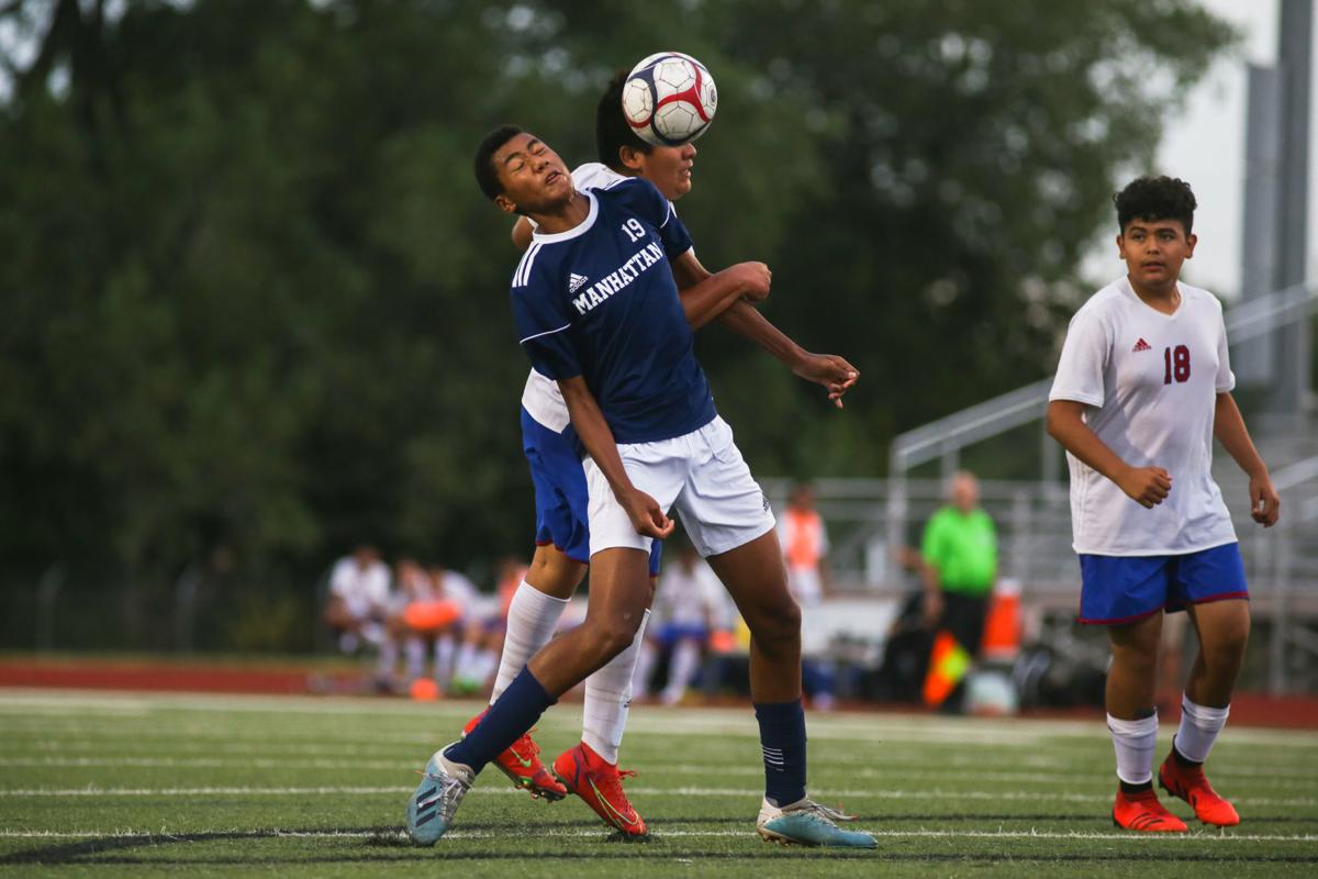 091421_mer_spt_mhswichitasouthsoccer-4.jpg
