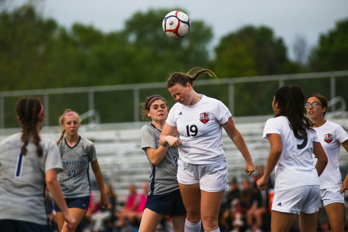 051921_mer_spt_mhswichitaheightssoccer-15.jpg
