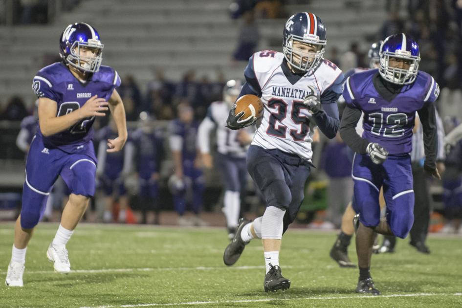 Mhs Football Bounces Back From Loss Rolls Through Topeka West 56