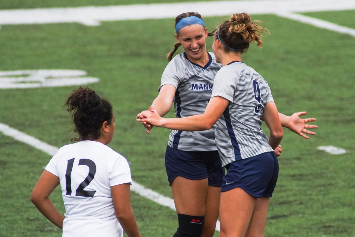 051921_mer_spt_mhswichitaheightssoccer-6.jpg