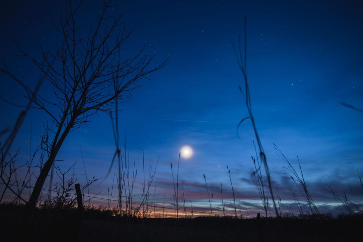 Star Night Star Bright Rare Close Alignment Of Jupiter Saturn Can Be Seen Monday Features Themercury Com