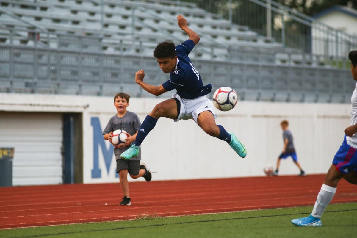 091421_mer_spt_mhswichitasouthsoccer-2.jpg