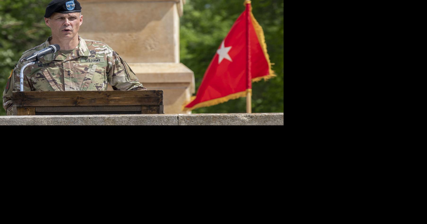 Fort Riley introduces new commanding general | News | themercury.com